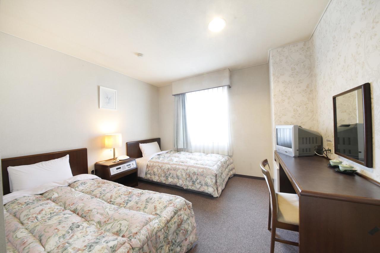 Business Hotel Taihei Annex Matsuyama  Eksteriør bilde